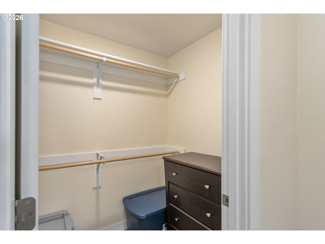 23575 E GUMJUWAC Rd, Brightwood, OR 97011