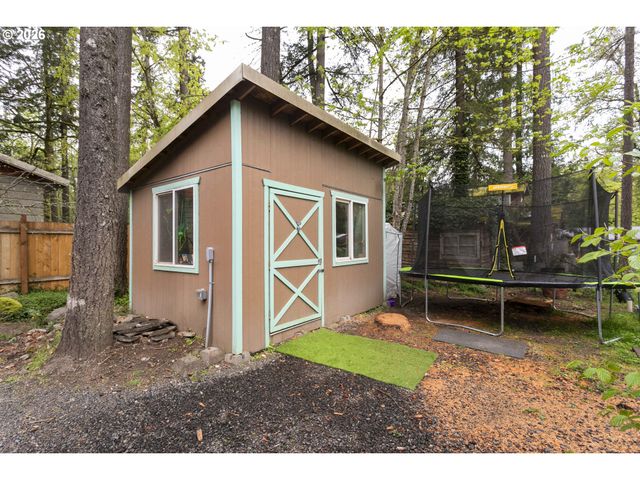 23575 E GUMJUWAC Rd, Brightwood, OR 97011