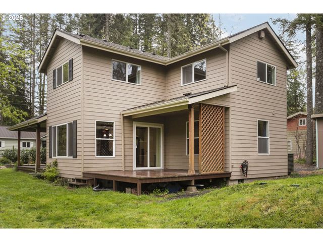 23575 E GUMJUWAC Rd, Brightwood, OR 97011