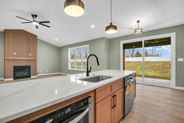 2902 Haydon Drive, Urbana, IL 61802