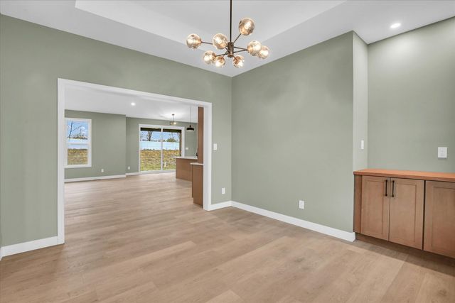 2902 Haydon Drive, Urbana, IL 61802