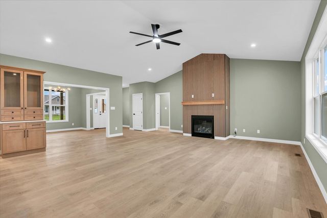 2902 Haydon Drive, Urbana, IL 61802