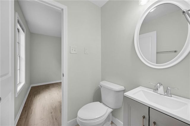 5809 Oakleaf Way, Stone Mountain, GA 30087