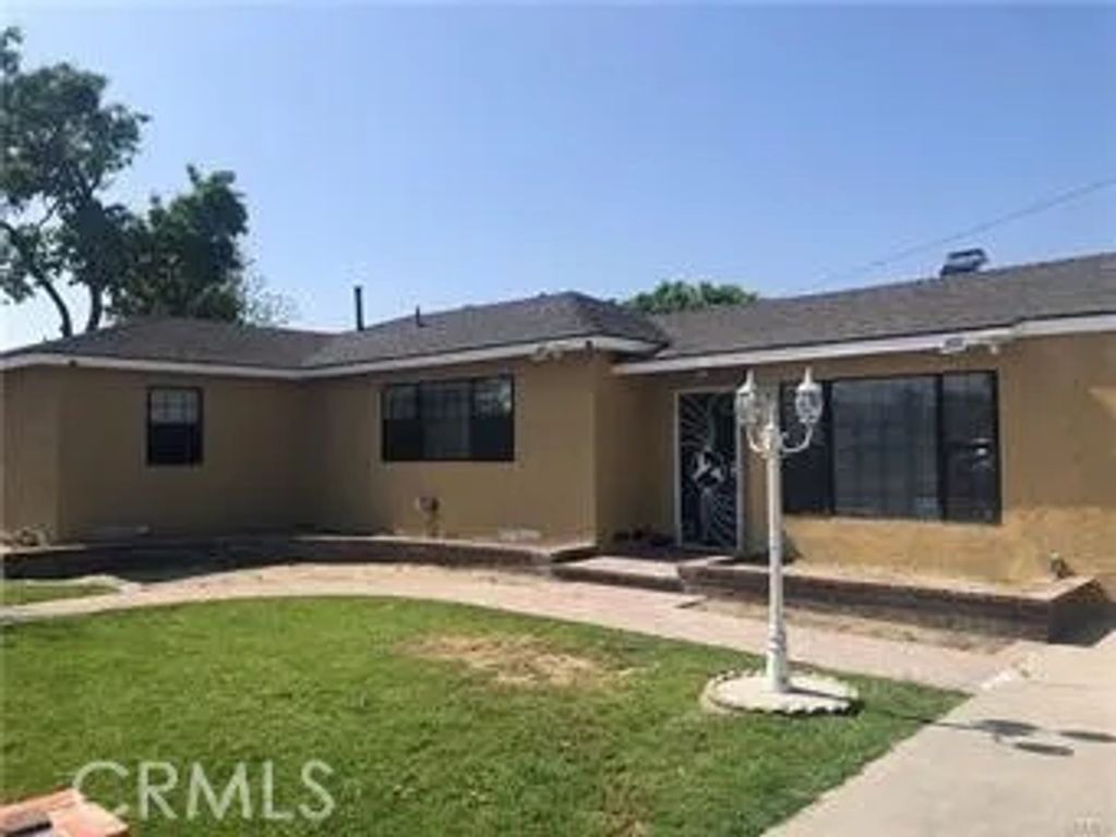 5031 South, Lakewood, CA 90712
