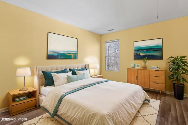 100 Henson Place, Apex, NC 27502