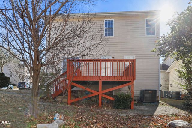 100 Henson Place, Apex, NC 27502