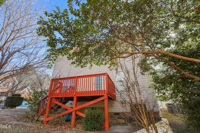 100 Henson Place, Apex, NC 27502