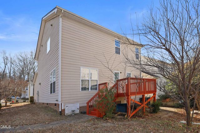 100 Henson Place, Apex, NC 27502