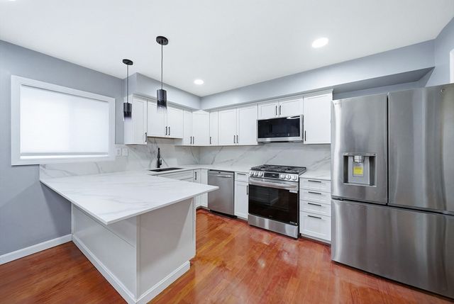 39 Hawthorne 39, Boston, MA 02119