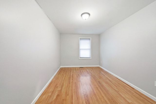 39 Hawthorne 39, Boston, MA 02119