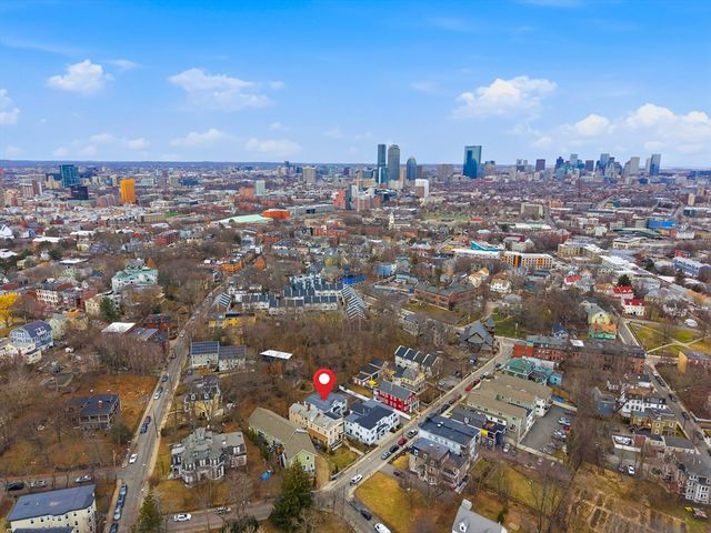 39 Hawthorne 39, Boston, MA 02119