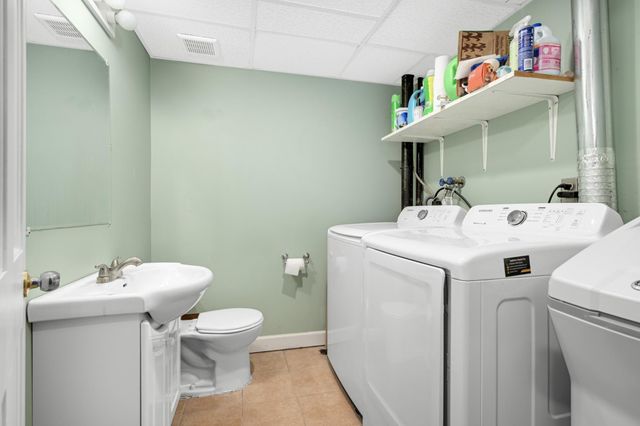 5482 Egan Drive, Savage, MN 55378