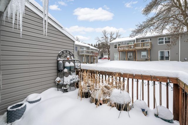 5482 Egan Drive, Savage, MN 55378