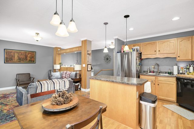 5482 Egan Drive, Savage, MN 55378