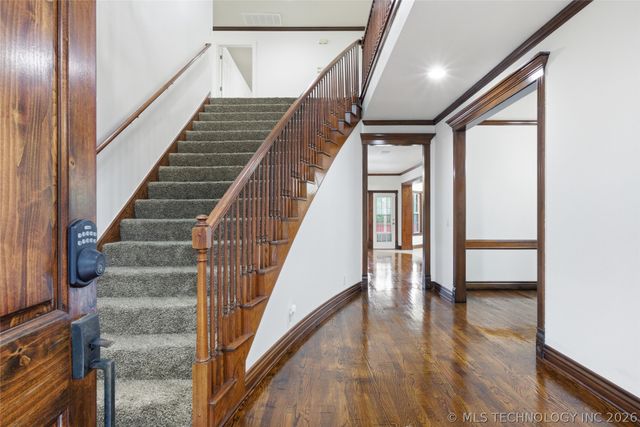 6511 E 83rd Place, Tulsa, OK 74133