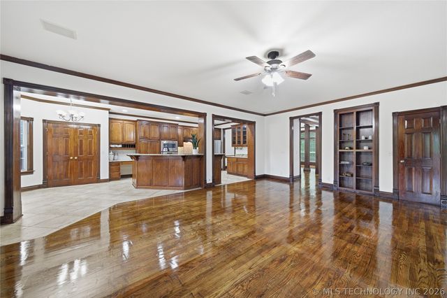 6511 E 83rd Place, Tulsa, OK 74133