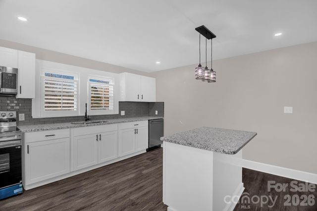 156 Payne Road, Thomasville, NC 27360