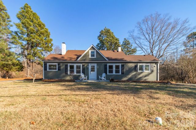 156 Payne Road, Thomasville, NC 27360