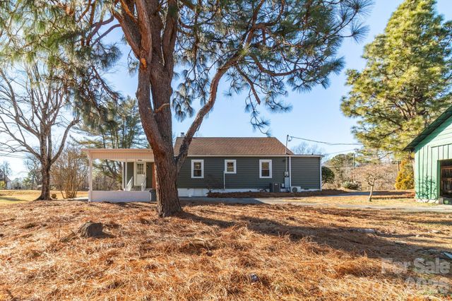 156 Payne Road, Thomasville, NC 27360