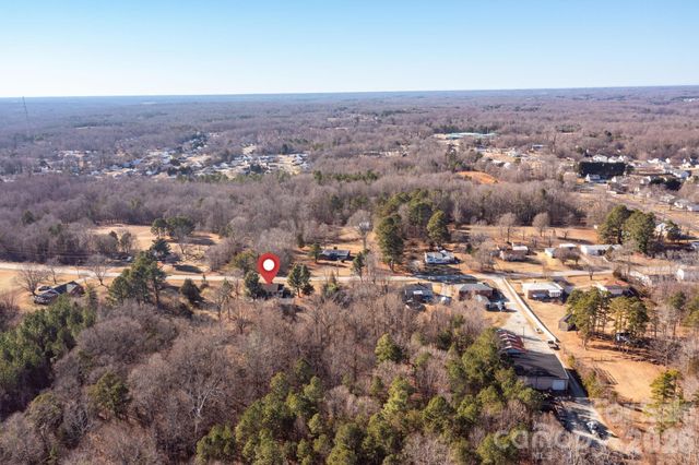 156 Payne Road, Thomasville, NC 27360