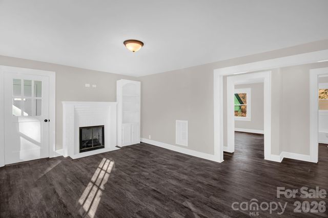 156 Payne Road, Thomasville, NC 27360