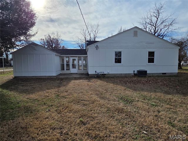 312 Hardin Street, Sikeston, MO 63801