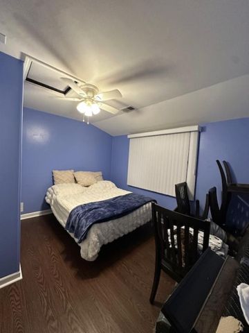 10032 S Cicero Avenue, Oak Lawn, IL 60453