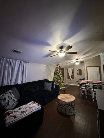 10032 S Cicero Avenue, Oak Lawn, IL 60453