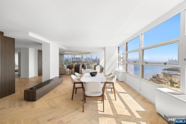 6050 Boulevard East 22GH, West New York, NJ 07093