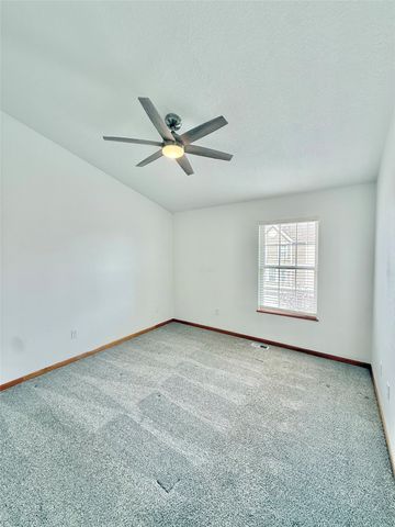 3035 SW Arlan Lane, Ankeny, IA 50023