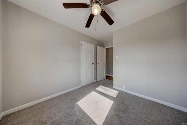 713 Thornberry Drive, Evansville, IN 47710