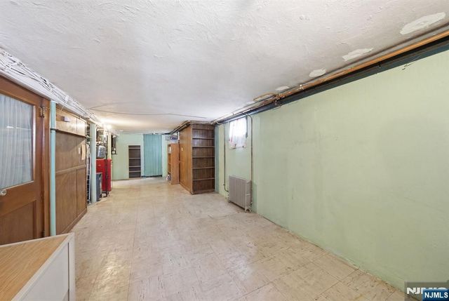 345 4th Street, Saddle Brook, NJ 07663