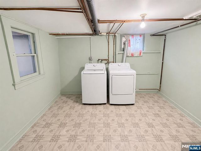 345 4th Street, Saddle Brook, NJ 07663