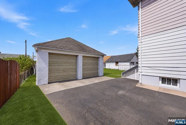 345 4th Street, Saddle Brook, NJ 07663