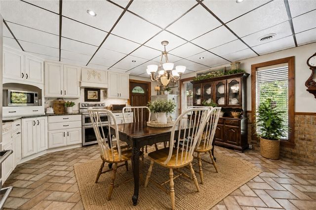 100 Lee Ln, Allegheny Twp, PA 15656