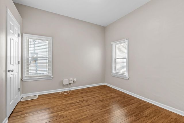 55 Front Avenue, Saint Paul, MN 55117