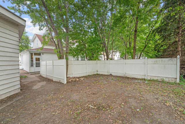 55 Front Avenue, Saint Paul, MN 55117