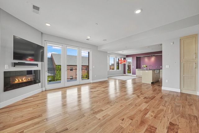 215 Washington Street, Traverse City, MI 49684