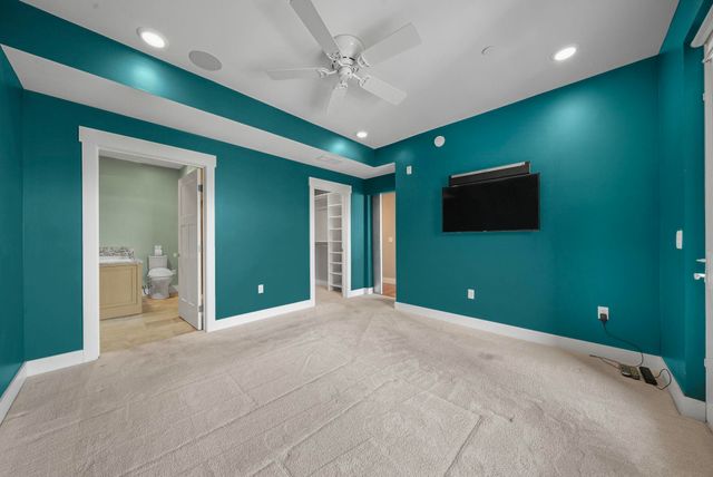 215 Washington Street, Traverse City, MI 49684