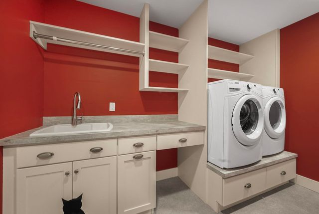 215 Washington Street, Traverse City, MI 49684