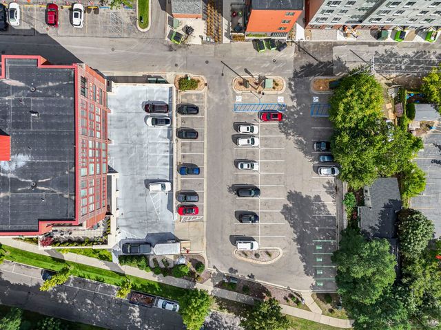 215 Washington Street, Traverse City, MI 49684