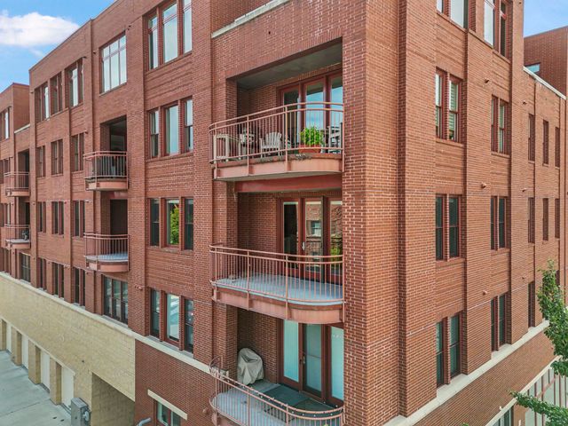 215 Washington Street, Traverse City, MI 49684