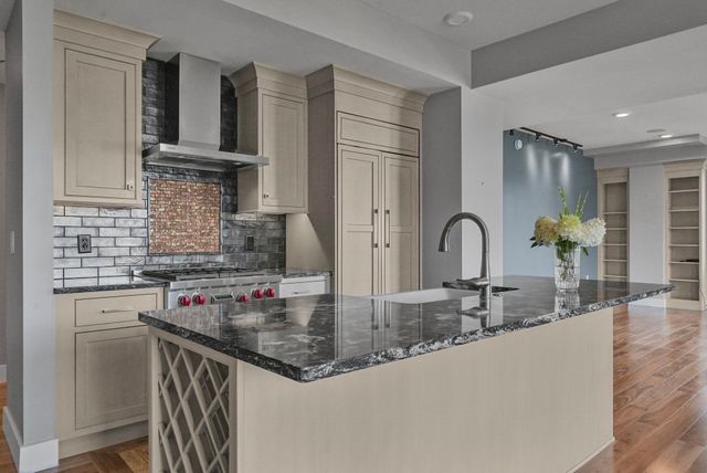 215 Washington Street, Traverse City, MI 49684