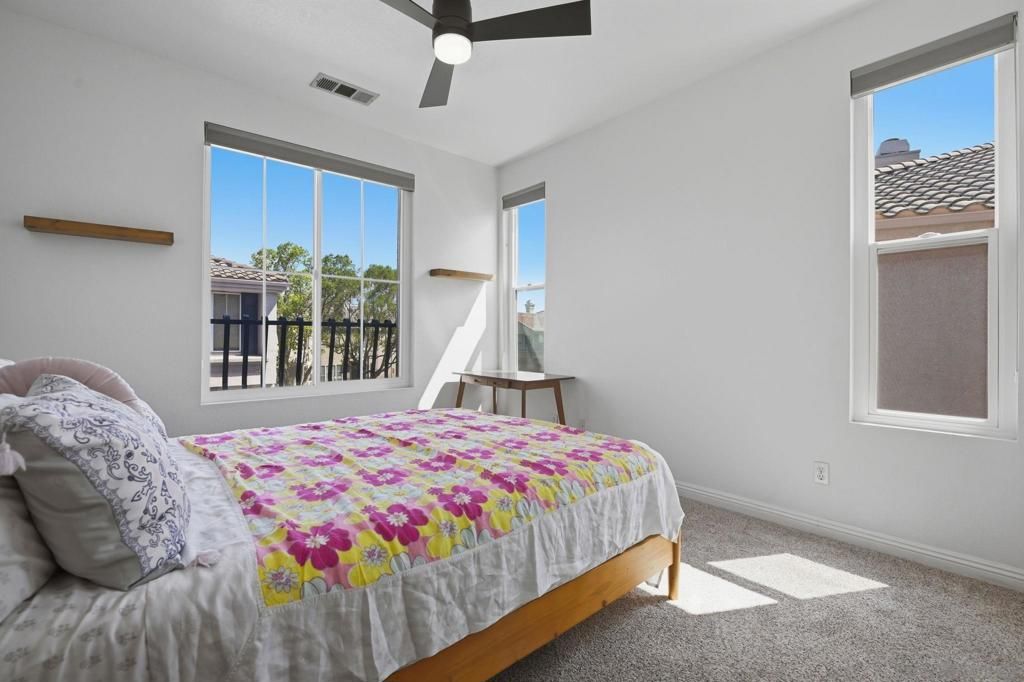 Image 24 of property listing at 18612 Caminito Pasadero, San Diego, CA 92128