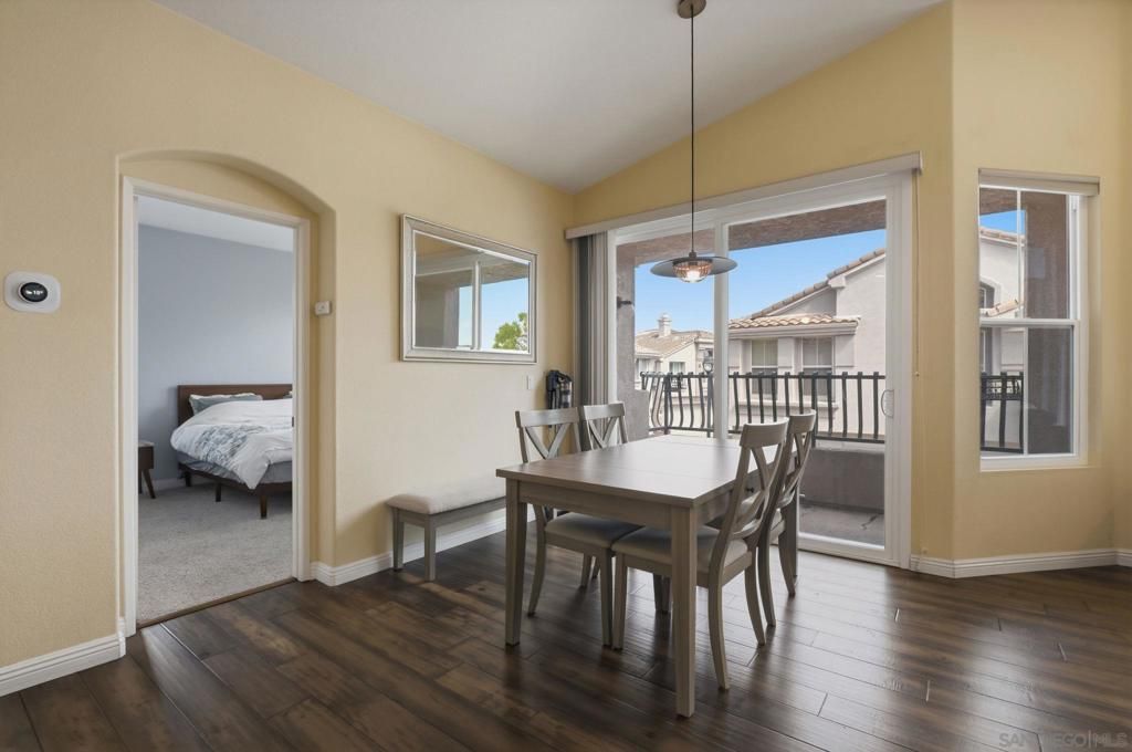 Image 6 of property listing at 18612 Caminito Pasadero, San Diego, CA 92128