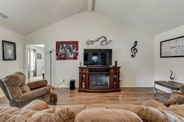 1300 Clegg Street, Howe, TX 75459