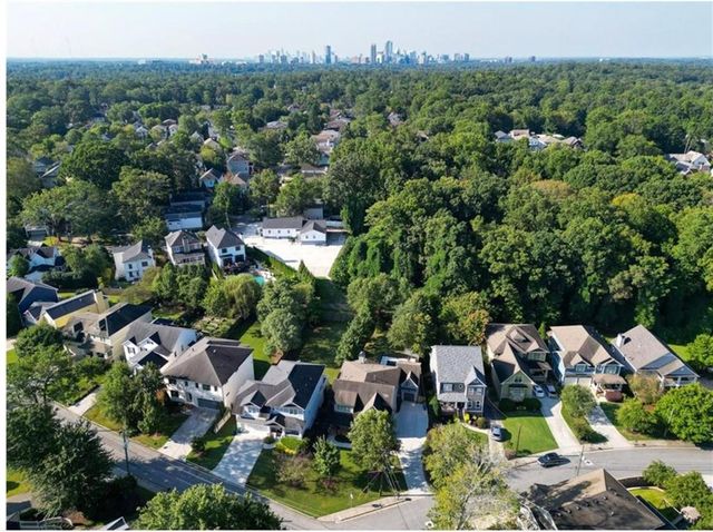 1115 Mendell Circle NE, Atlanta, GA 30319
