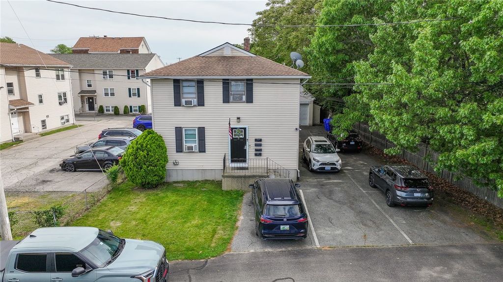 3 Benedict Street, Pawtucket, RI 02861