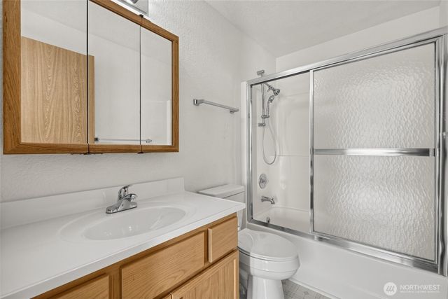 7603 46th Avenue E, Tacoma, WA 98443