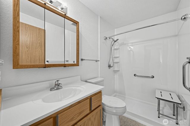 7603 46th Avenue E, Tacoma, WA 98443
